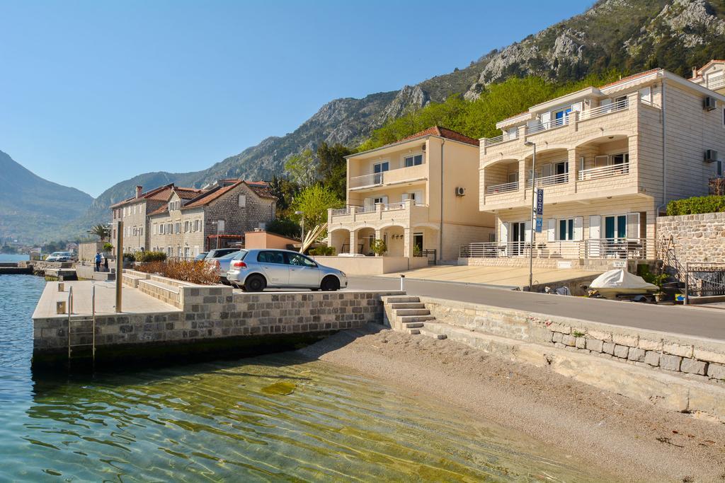 Apartments Jovanovic Kotor Bagian luar foto