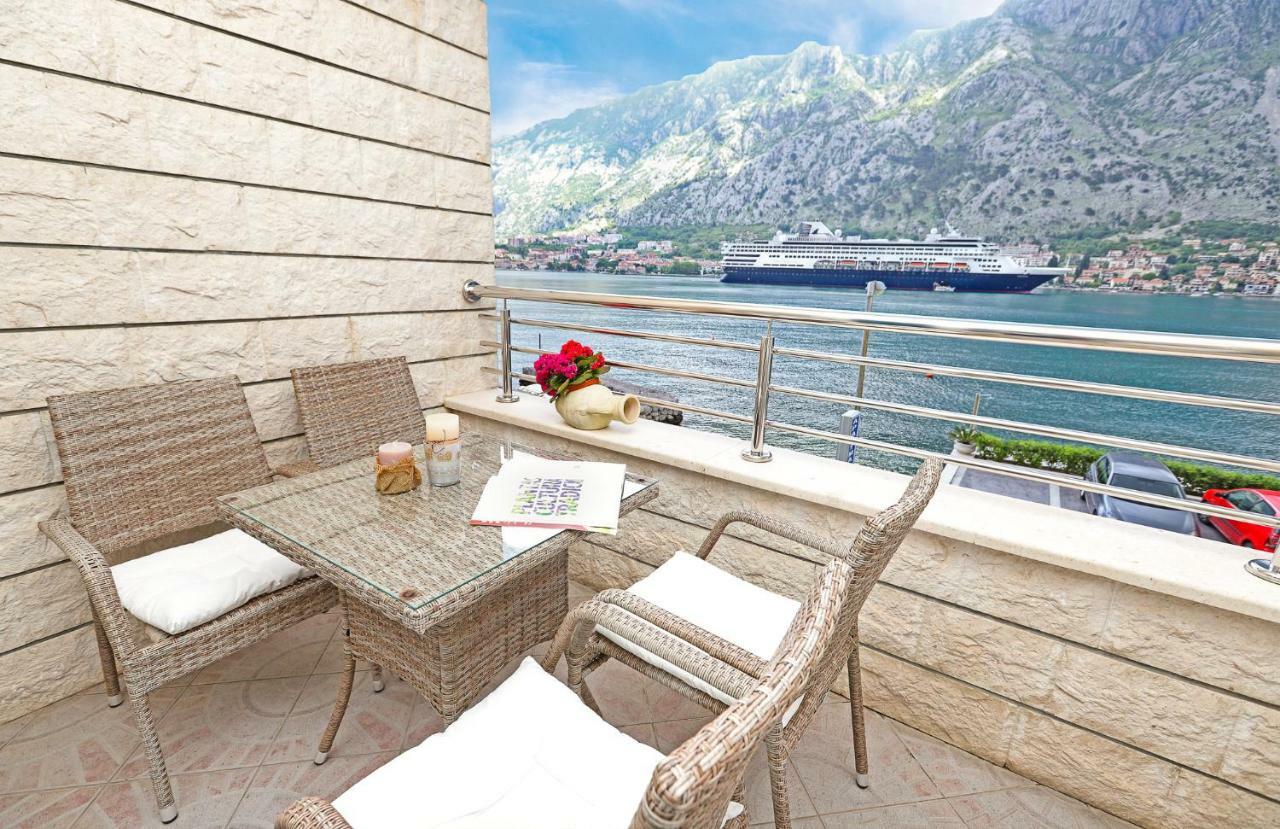 Apartments Jovanovic Kotor Bagian luar foto