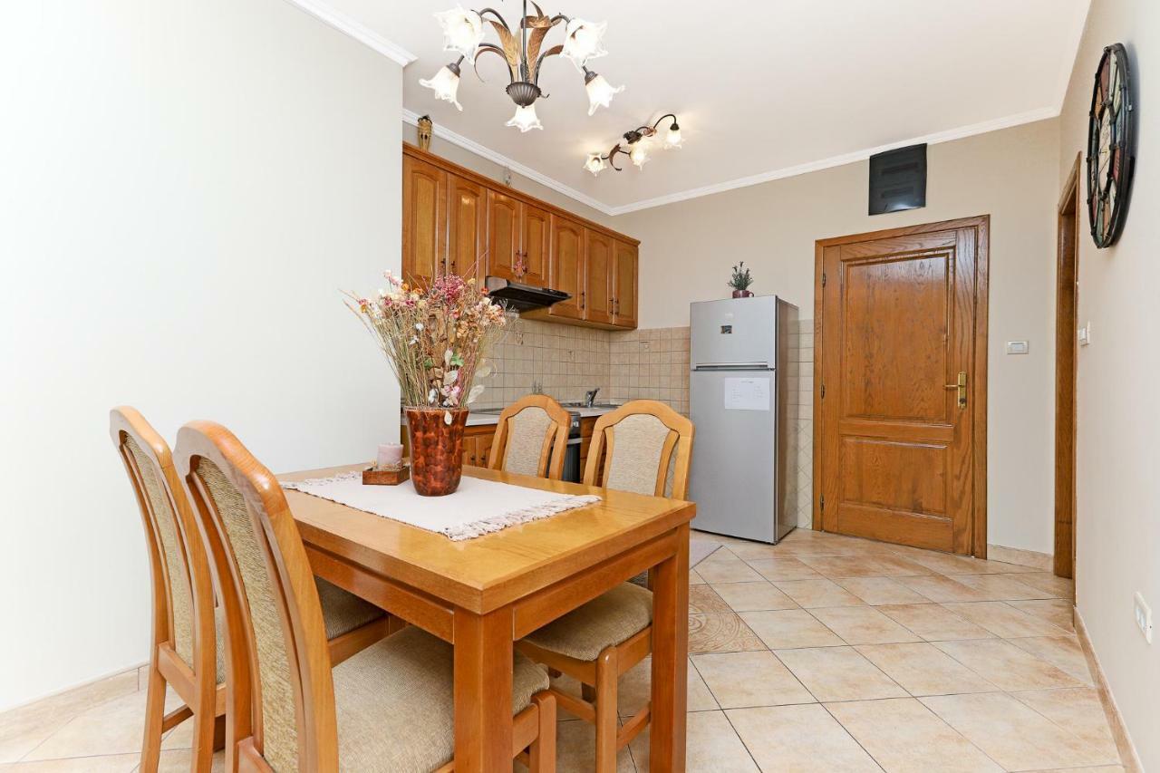 Apartments Jovanovic Kotor Bagian luar foto