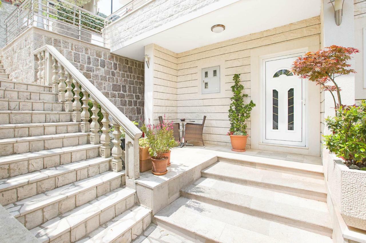 Apartments Jovanovic Kotor Bagian luar foto